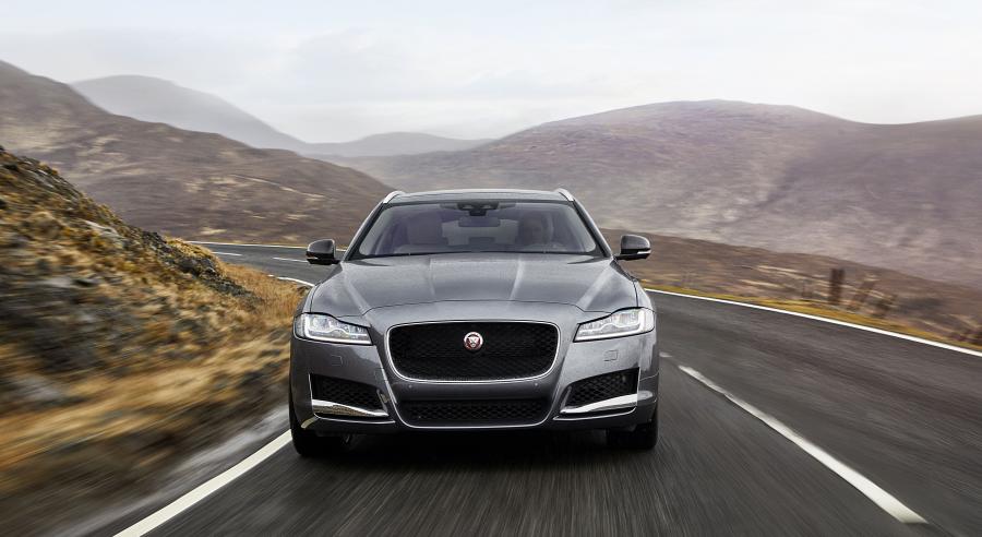  Jaguar XF 2.0d Sportbrake 2017 года  (WW) (фото 5 из 47)